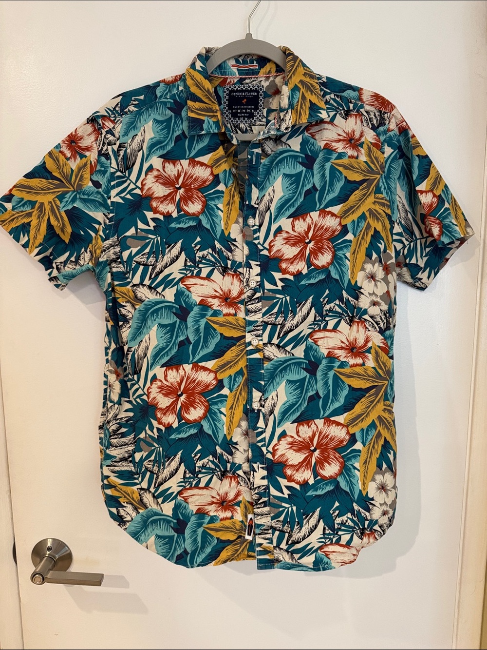 Denim & Flower Teal Tropical Floral Short-Sleeve Button-Down Shirt